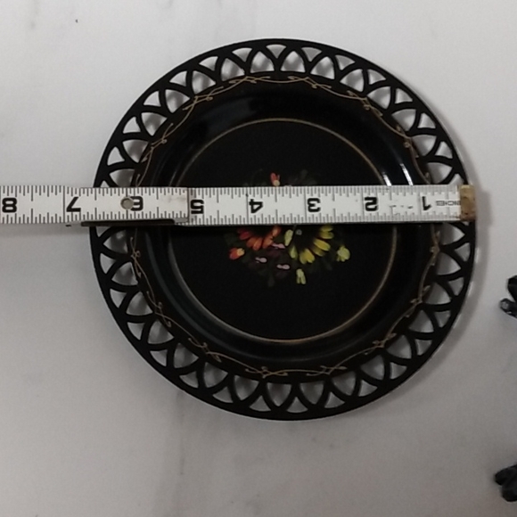 Russian Folk Art Metal Wall Plate Folk Art - Picture 10 of 10